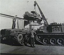 Bergepanzer 2 (Standard) beim Ziehen eines M48-Turmes