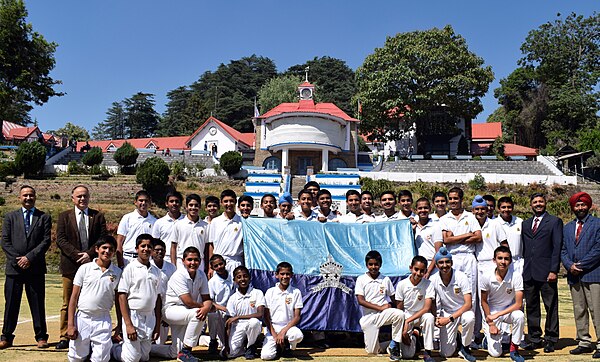 Under-15 cricket squad go to UK with teachers