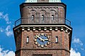 Deutsch: Uhr der Versöhnungskirche in Hamburg-Eilbek. This is a photograph of an architectural monument. It is on the list of cultural monuments of Hamburg, no. 24542.