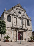 圣乔治教堂（法语：Église Saint-Georges de Vesoul）