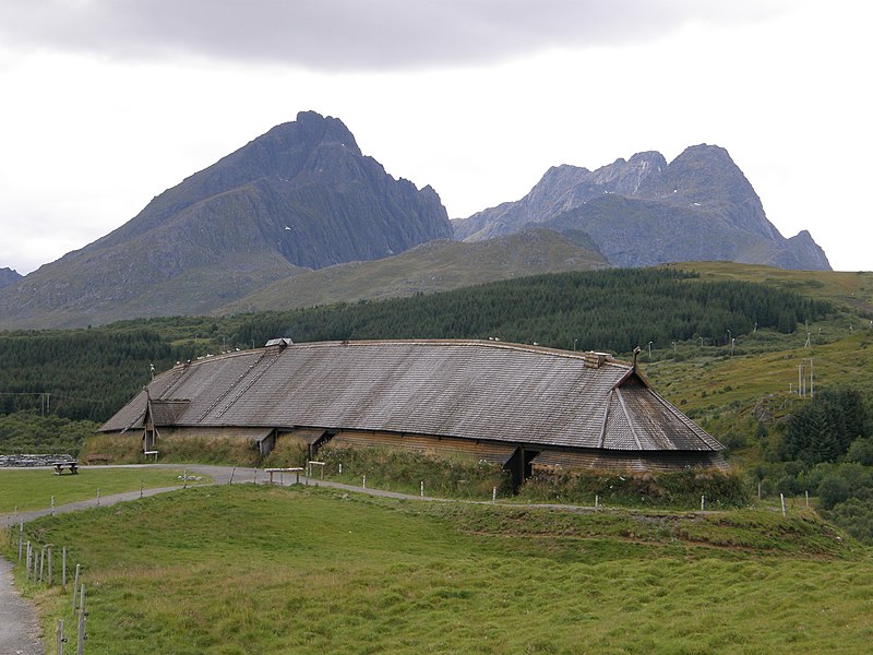 File:Viking longhouse - Borg 01.jpg