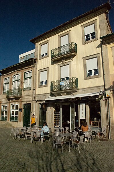 File:Vila Real (52652909083).jpg