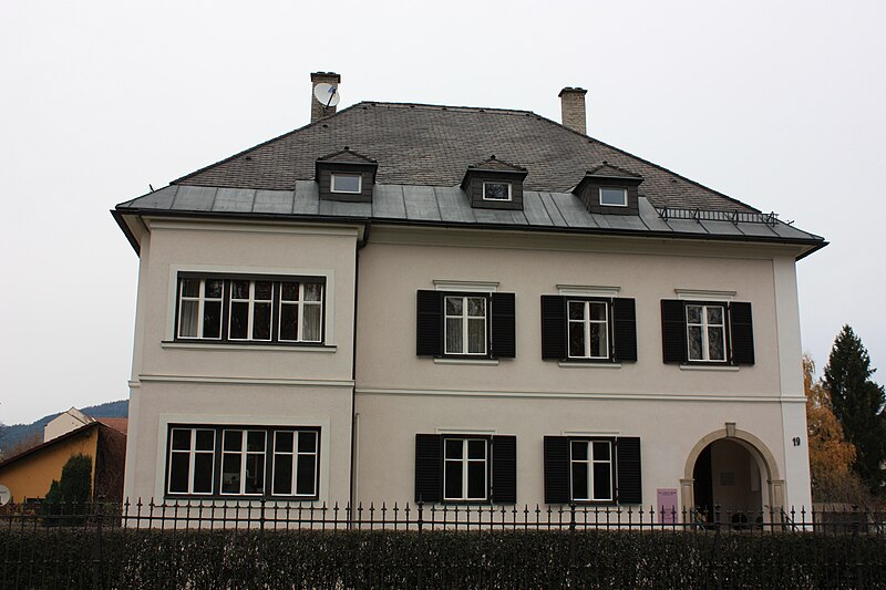 File:Villach - Haus Perauer Straße Nr 19.JPG