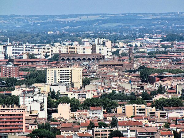 Français : Toulouse vu de l'hôpital Rangueil