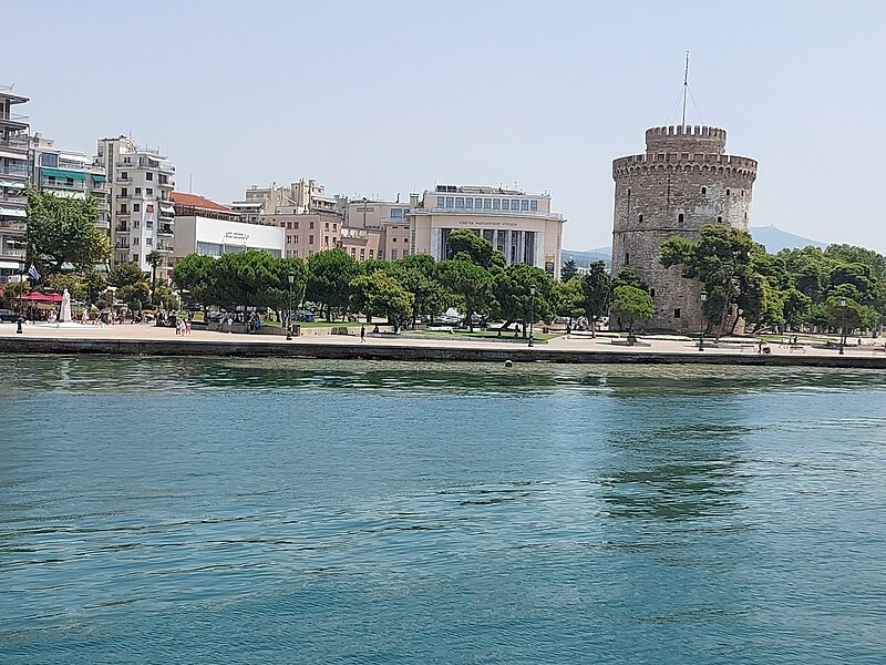 File:White Tower of Thessaloniki by Jaba9.jpg