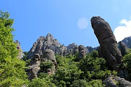 Demerdzhi's rocks shaped like fingers