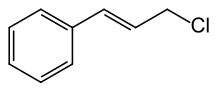 Structural formula of (E) -cinnamyl chloride