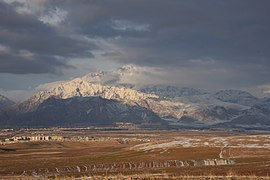 کوه پرآو - کرمانشاه. Jpg