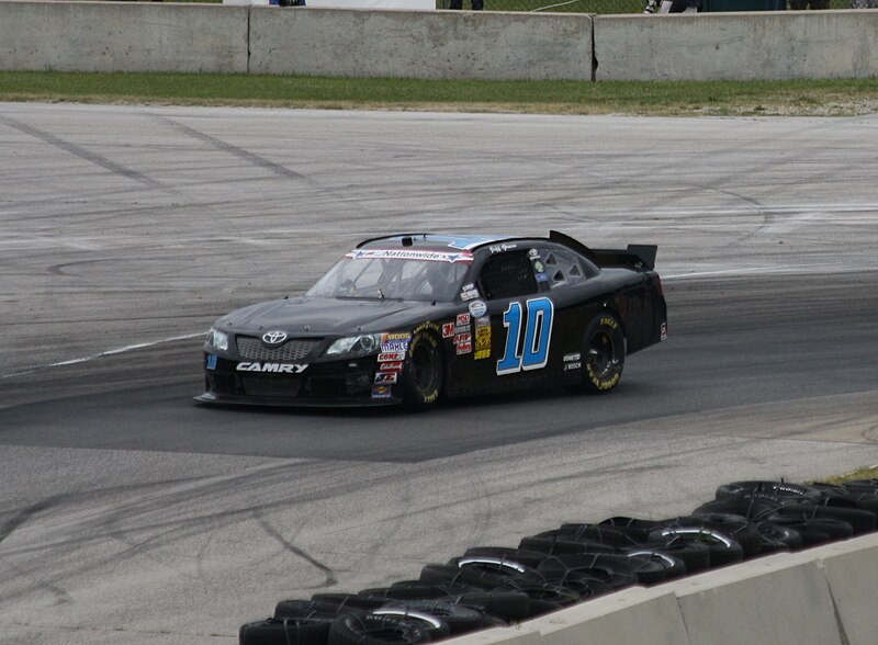 File:10 Jeff Green Turn 5 2012 Road America Sargento 200.jpg