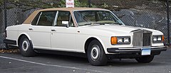 Royce silver spirit. Rolls Royce Silver Spirit 1980. Rolls-Royce Silver Spur, 1980. Rolls Royce Silver Seraph. Роллс Ройс Silver Spirit.