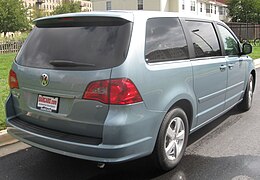 2009 Volkswagen Routan SE spate - 28.09.2008.jpg