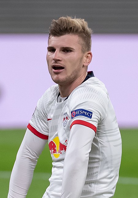 ไฟล์:20191002_Fußball,_Männer,_UEFA_Champions_League,_RB_Leipzig_-_Olympique_Lyonnais_by_Stepro_StP_0078_(cropped).jpg