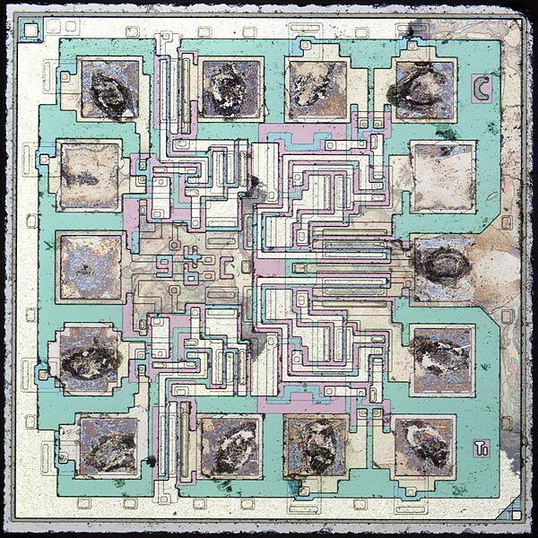 File:5400 TI 0421 die 120nmpp.jpg