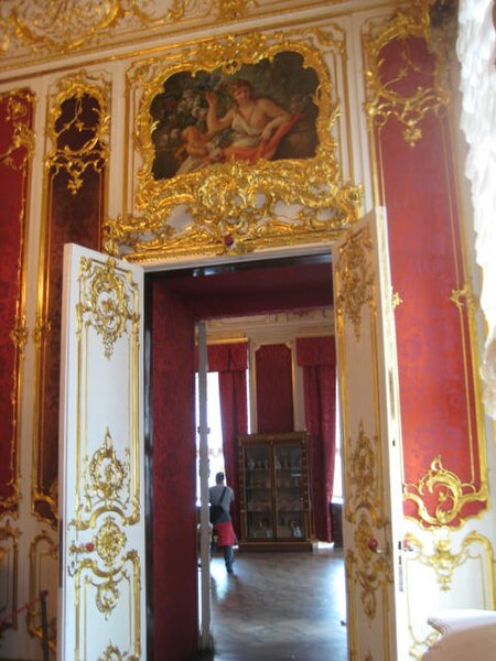 File:A-Red-Room, Winter Palace, 2.jpg