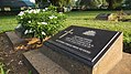 ภาพหลุมศพทหารที่เสียชีวิตในสงครามโลกครั้งที่ 2 ในสงครามกาญจนบุรี
