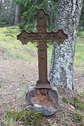 Croix au cimetière d'Aegna.