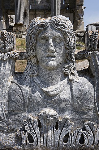 <span class="mw-page-title-main">Sibyl</span> Oracles in Ancient Greece