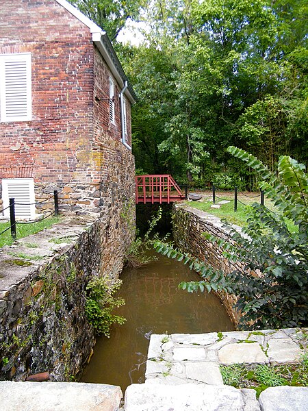 File:Aldie Mill Historic District D - Sarah Stierch.jpg