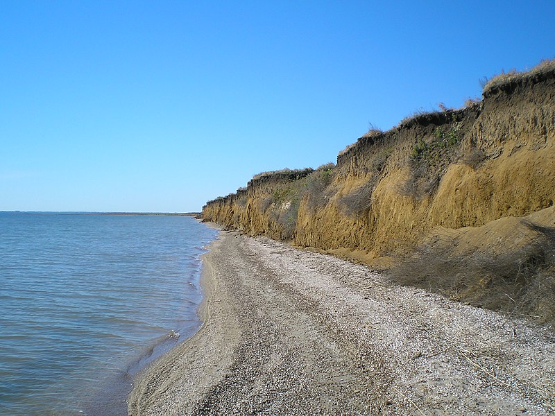 Файл:Alibey Lagoon cliffs.jpg