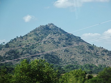 Almenara, Robledo de Chavela