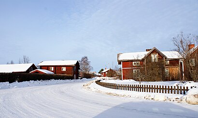 Vägbeskrivningar till Almo med kollektivtrafik