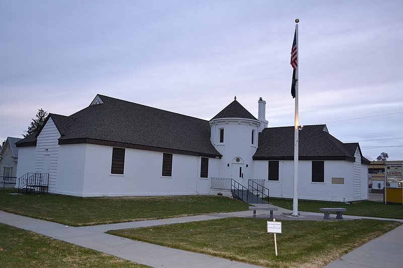 File:American Legion Chateau (Nampa, Idaho).jpg