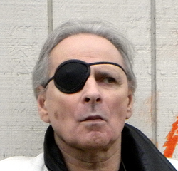 Andrew Vachss cropped.png