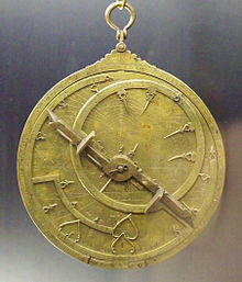 Astrolabio andalusí Toledo 1067 (M.A.N.) 04.jpg