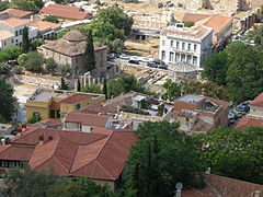 Barrio de Plaka y Torre de los Vientos.