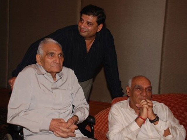B. R. Chopra (sitting left) and Yash Chopra attending audio release of Naya Daur