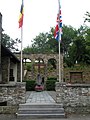 Bande, Mémorial aux civils assassinés en 1944.