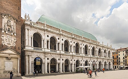 Tập_tin:Basilica_Palladiana_(Vicenza)_-_facade_on_Piazza_dei_signori.jpg