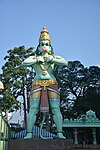 Batu caves Anuman.jpg