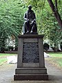 Benkid77 Статуя на Джон Картрайт, Лондон 2 100809 (изрязана) .JPG
