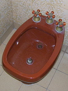 Bidet (meuble) — Wikipédia