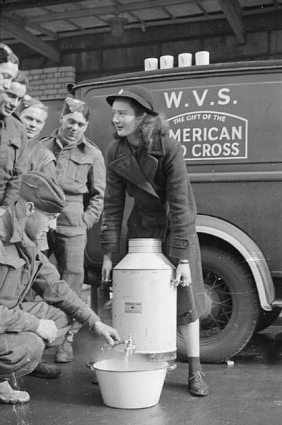 File:Blitz Canteen- Women of the Women's Voluntary Service Run a Mobile Canteen in London, England, 1941 D2173.jpg