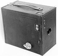 Чиглүүлээд зураг дарах хайрцган камер, кино зураг авалтад ашиглагддаг анхны камер, c. 1910