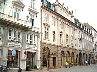 <span class="mw-page-title-main">Prior House</span> Neoclassical building in Copenhagen