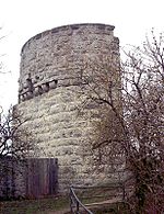 Burg Arnsberg Bergfried.jpg