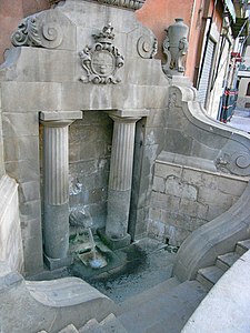 Lion's fountain