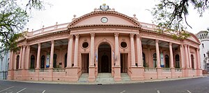 Casa de Gobierno de Corrientes - Fachada calle Salta.jpg
