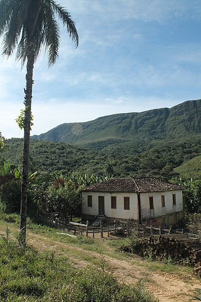 File:Casinha antiga.JPG