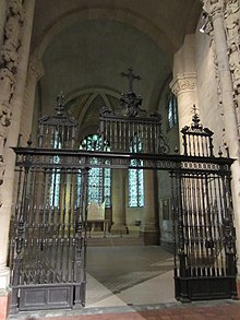 One of the chapels Cathedral of Saint John the Divine, NYC (2014) - 28.JPG