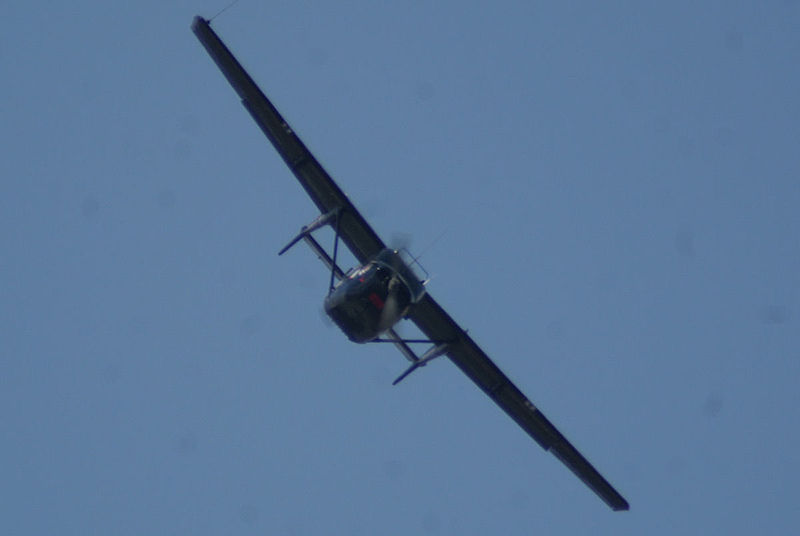 File:Cessna O-2A Skymaster N399AF FAC Pass 05 TICO 13March2010 (14596133521).jpg
