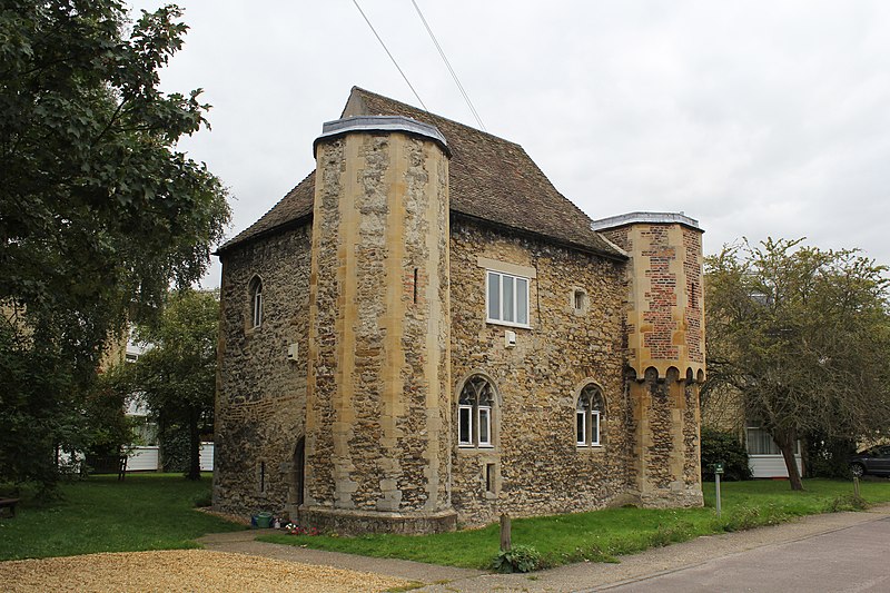 File:Chesterton Abbey.jpg