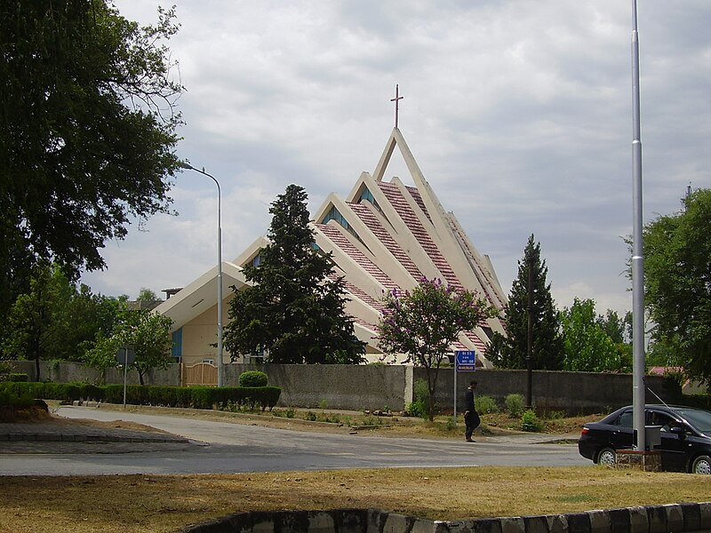 File:Church in Islamabad.JPG