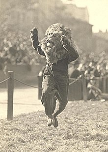 The lion at a football game, 1920 ColumbiaLion (cropped).jpg