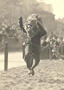 This Mascot is Ready to Roar for the Niagara River Lions