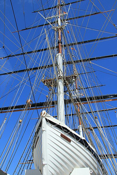 File:Cutty Sark 26-06-2012 (7471589628).jpg