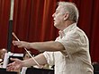 Daniel Barenboim bei einer Probe mit dem West-Eastern Divan Orchestra in Sevilla (2005)